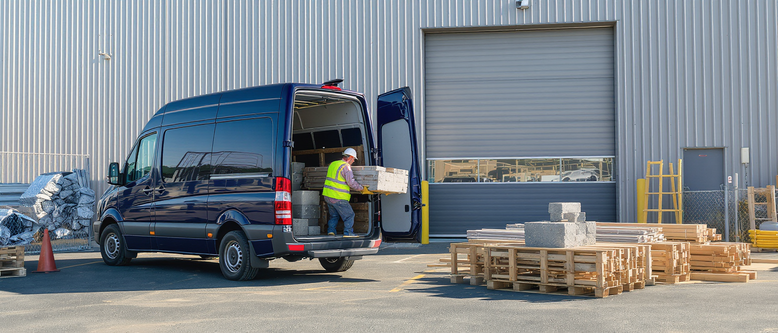 découvrez la plateforme du bâtiment : tarifs professionnels compétitifs, services adaptés et un catalogue complet pour tous vos besoins en construction et rénovation.